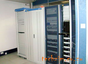 The call center server room - Powered by ZTE