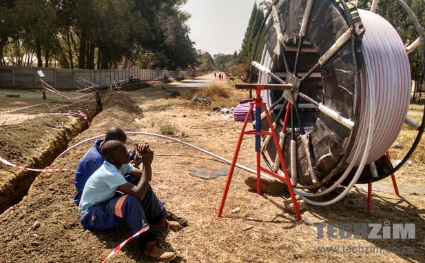 laying-fibre-zimbabwe