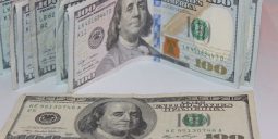 100 USD, US dollars