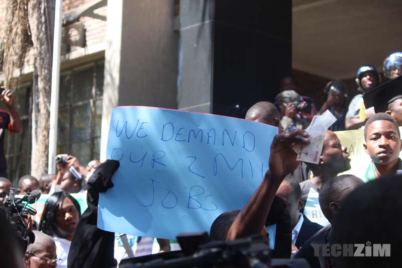 apply for a job in zimbabwe