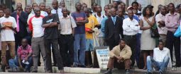 crowd-watching-spectacle