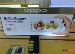 oppo stand harare
