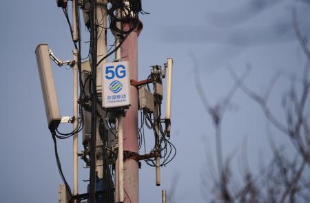 China 5G base stations 1 million 2020 Uncapped LTE